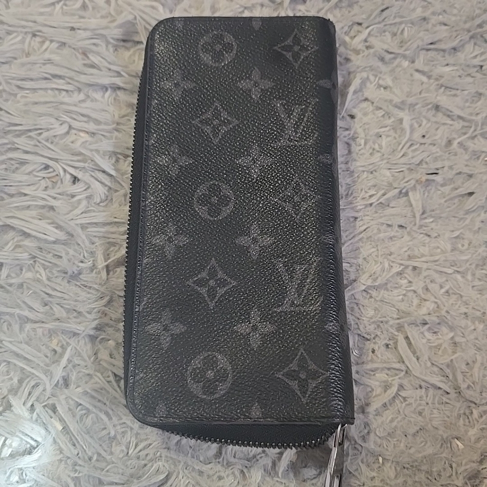 Louis Vuitton Mono Black & Gray Eclipse Vertical Zippy Long Wallet (EUC)COA🩶🖤 - Picture 10 of 13